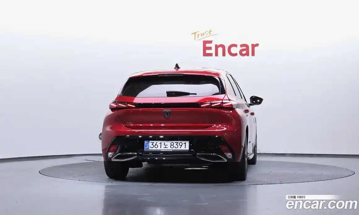 Peugeot 308 2025 1.2 автомат (гидро), фото 4