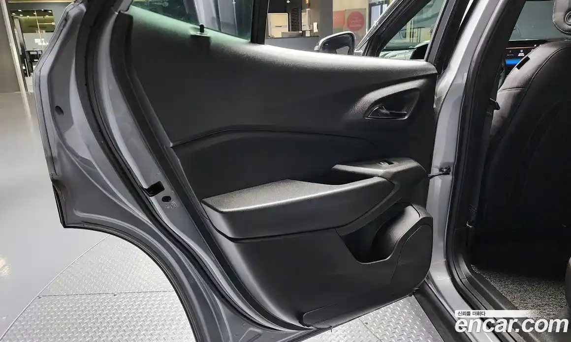 Chevrolet Trax 2023 1.2 гидро, фото 15