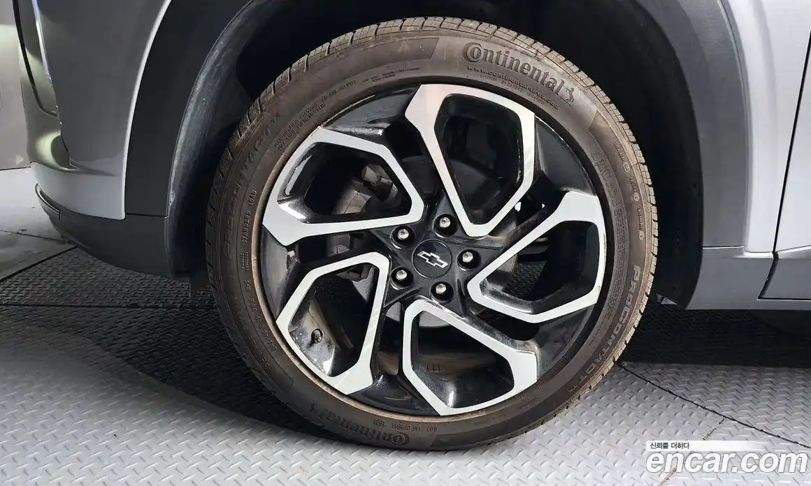 Chevrolet Trax 2023 1.2 гидро, фото 5