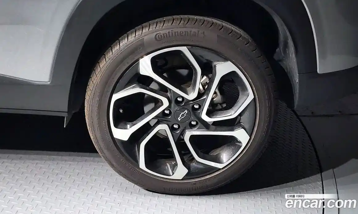 Chevrolet Trax 2023 1.2 гидро, фото 7