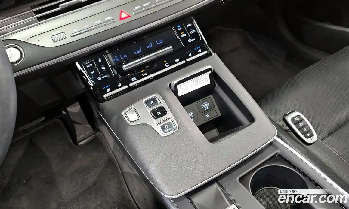 Hyundai Grandeur 2020 2.5 автомат (гидро), фото 9
