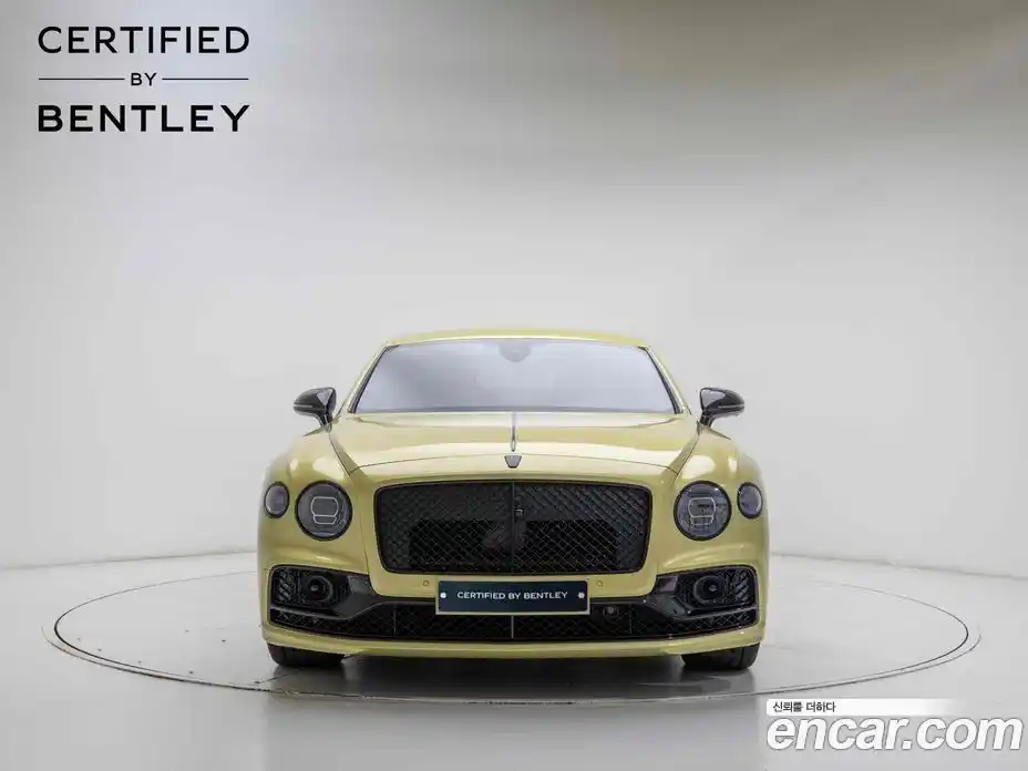 Bentley Flying Spur 2024 4.0 гидро, фото 3