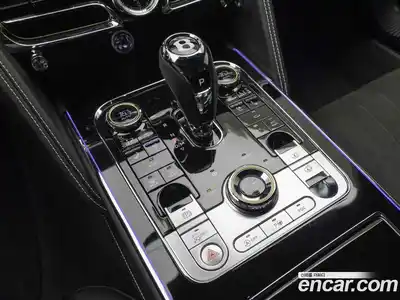 Bentley Flying Spur 2024 4.0 гидро, миниатюра 9