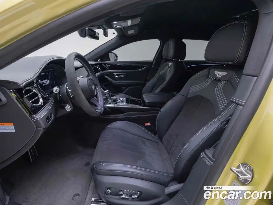 Bentley Flying Spur 2024 4.0 гидро, фото 10