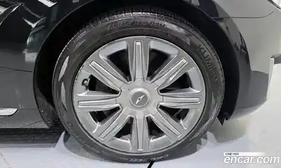 Genesis EQ900 2016 5.0 автомат (гидро), миниатюра 5