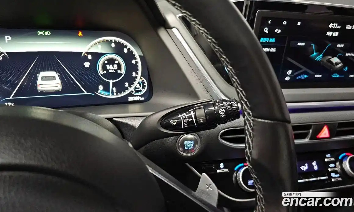 Hyundai Sonata 2023 1.6 автомат (гидро), фото 19