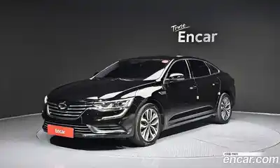 Renault SM6