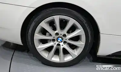 BMW 3-Series 2009 3.0 гидро, миниатюра 5