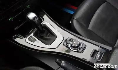 BMW 3-Series 2009 3.0 гидро, миниатюра 9