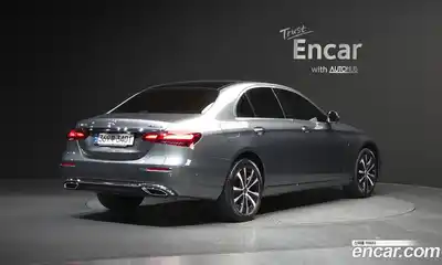 Mercedes-Benz E-Class 2021 2.0 гидро, миниатюра 2