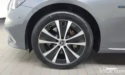 Mercedes-Benz E-Class 2021 2.0 гидро, миниатюра 5