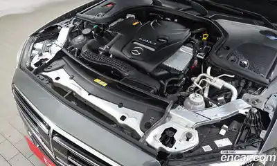 Mercedes-Benz E-Class 2021 2.0 гидро, миниатюра 6