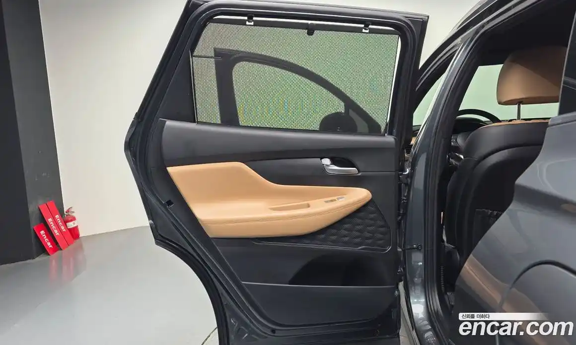 Hyundai Santa Fe 2023 2.5 гидро, фото 15
