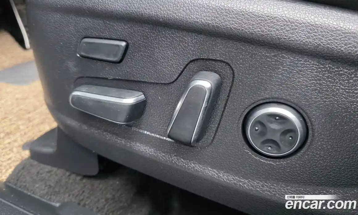 Hyundai Santa Fe 2023 2.5 гидро, фото 32