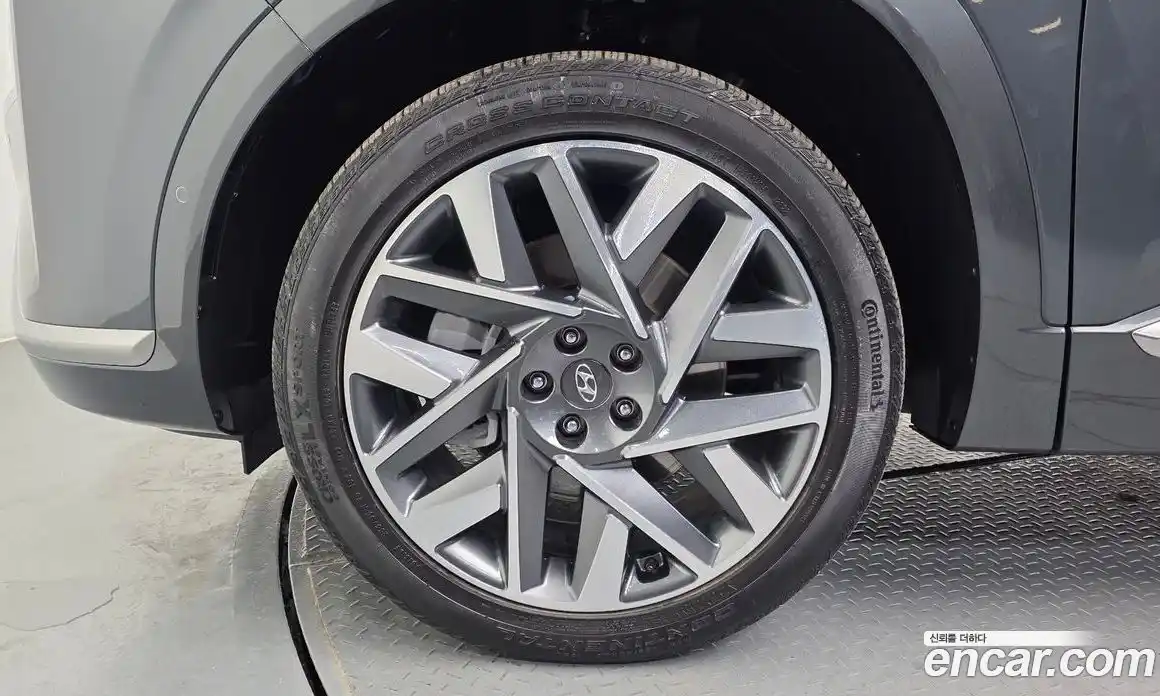 Hyundai Santa Fe 2023 2.5 гидро, фото 5