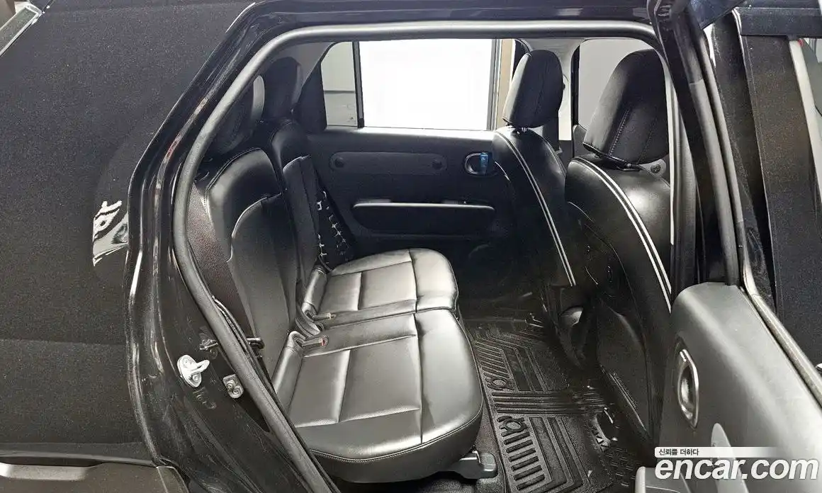 Hyundai Casper 2024 0.2 автомат (гидро), фото 16