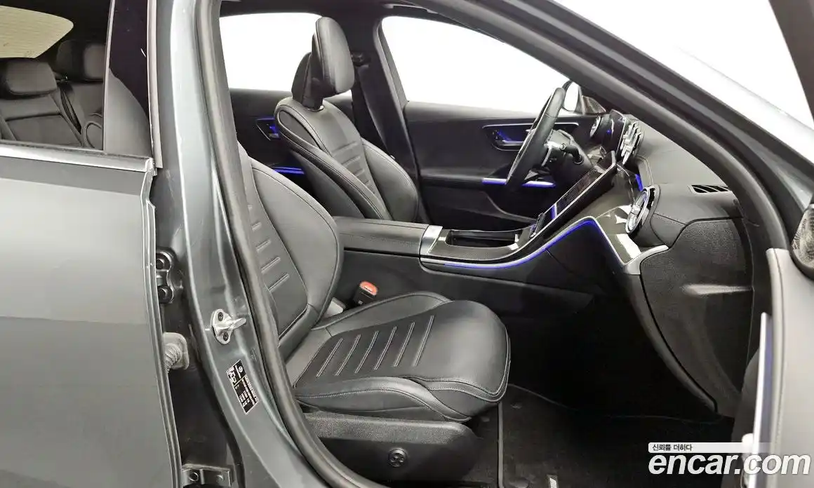 Mercedes-Benz C-Class 2022 2.0 гидро, фото 18