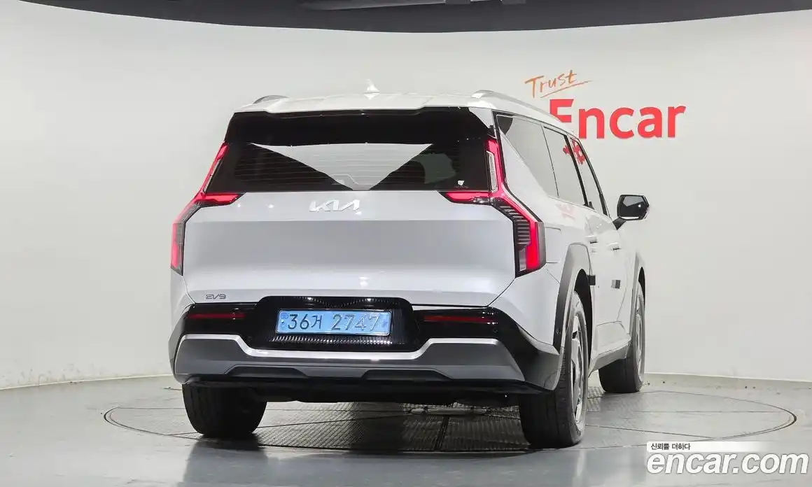 Kia EV9 2023 0.2 гидро, фото 4