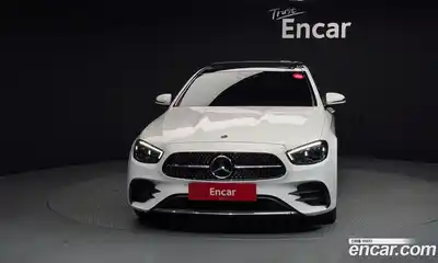 Mercedes-Benz E-Class 2022 2.0 гидро, миниатюра 3