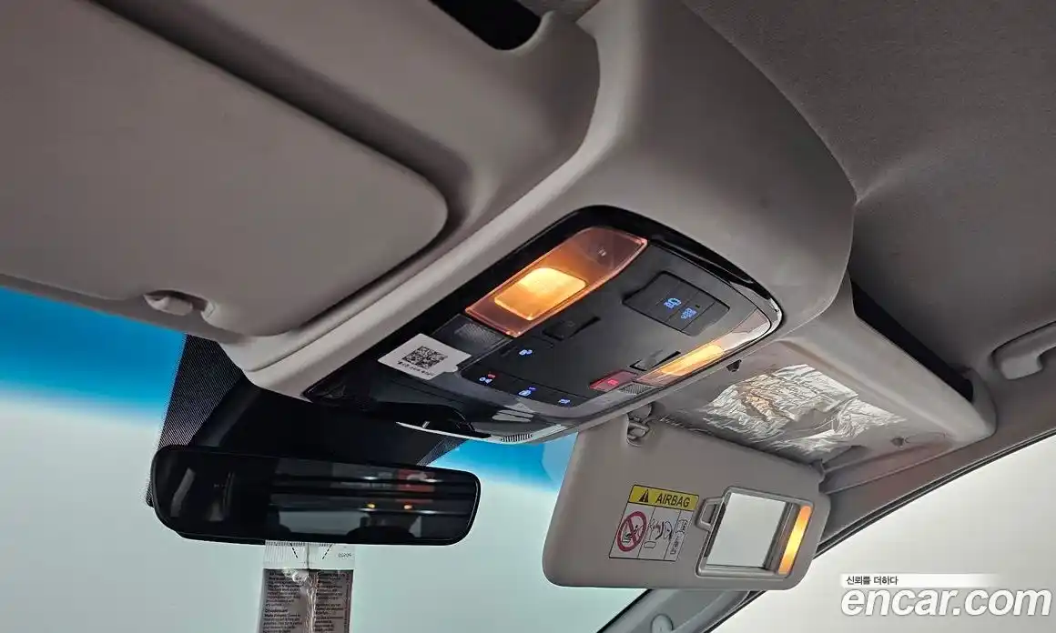 Hyundai Staria 2023 2.2 гидро, фото 20