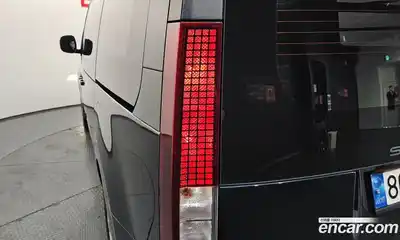 Hyundai Staria 2023 2.2 гидро, миниатюра 8