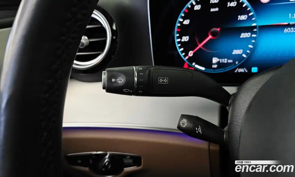 Mercedes-Benz E-Class 2021 2.0 автомат (гидро), фото 24