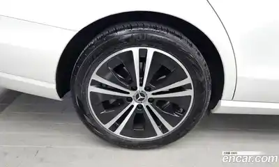 Mercedes-Benz E-Class 2021 2.0 автомат (гидро), миниатюра 5