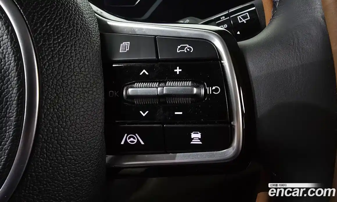 Kia Carnival 2024 3.5 автомат (гидро), фото 24