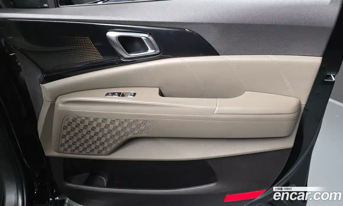 Kia Canival 2024 1.6 гидро, фото 15