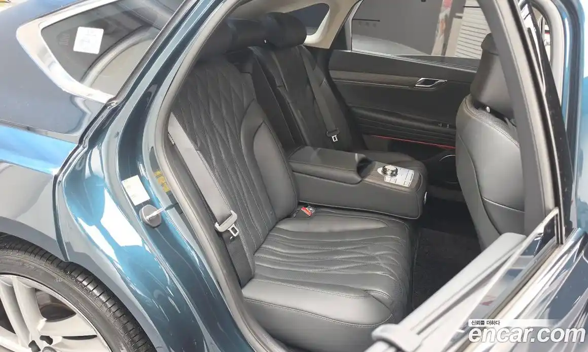 Genesis G80 2024 3.5 гидро, фото 17