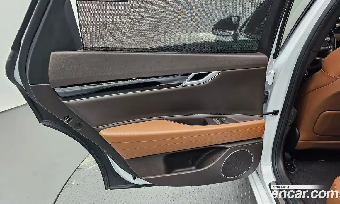 Genesis G80 2023 2.5 автомат (гидро), фото 15