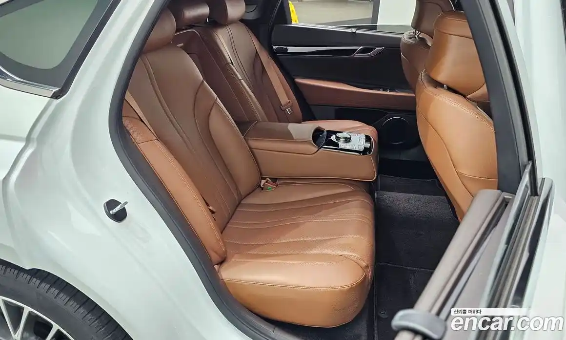 Genesis G80 2023 2.5 автомат (гидро), фото 17