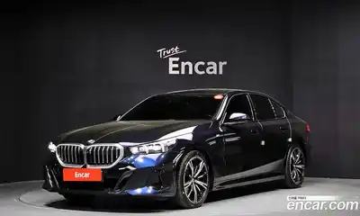 BMW 5 серия, 2024, 13 638 км