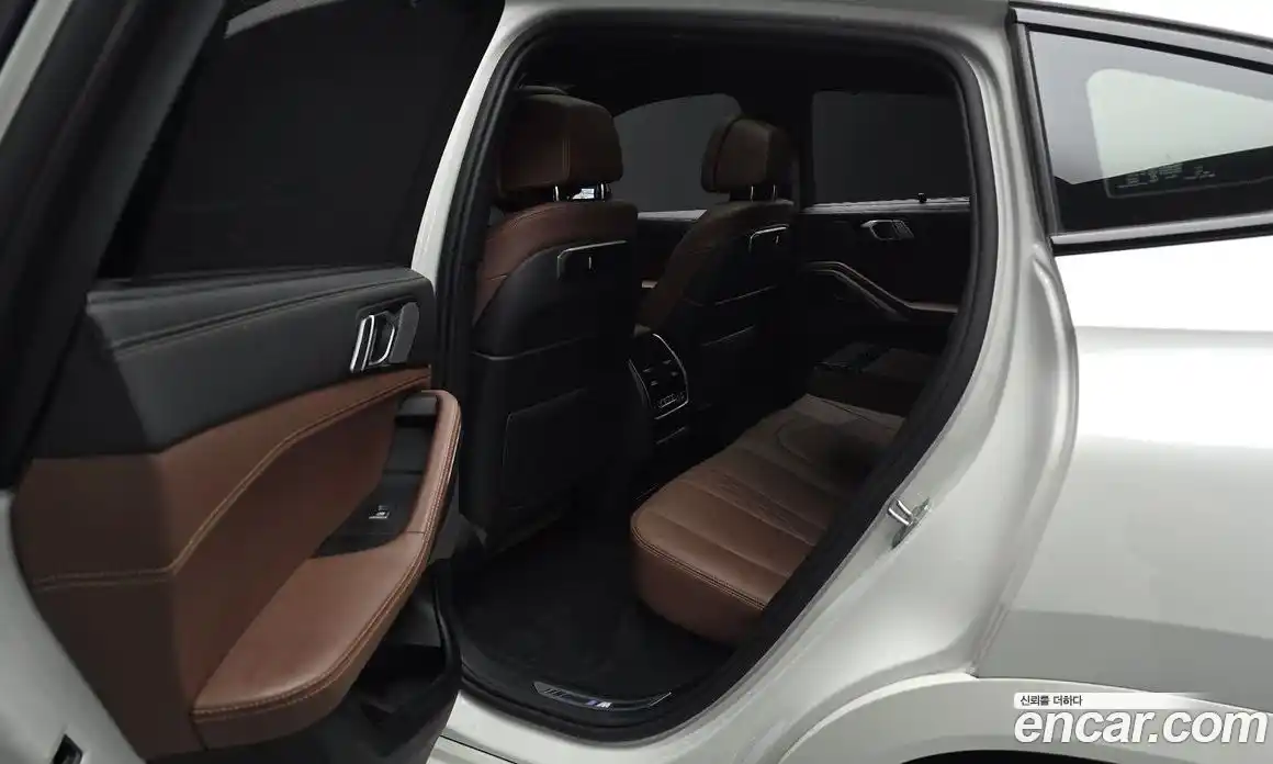 BMW X6 2025 3.0 автомат (гидро), фото 17