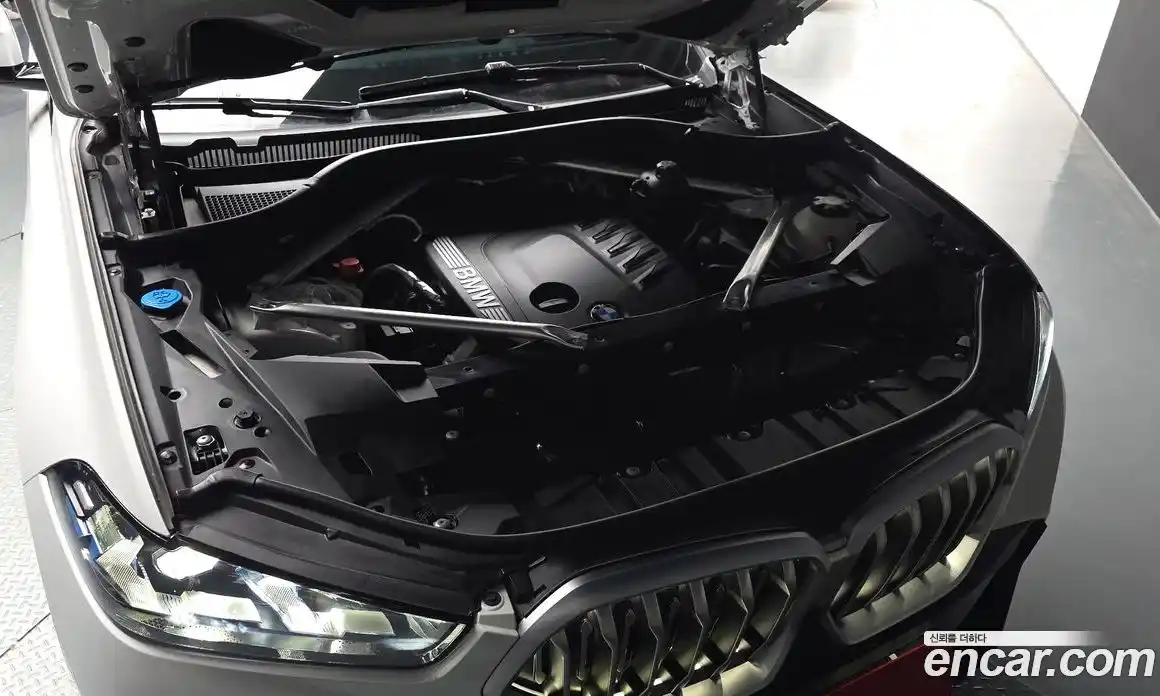 BMW X6 2025 3.0 автомат (гидро), фото 6