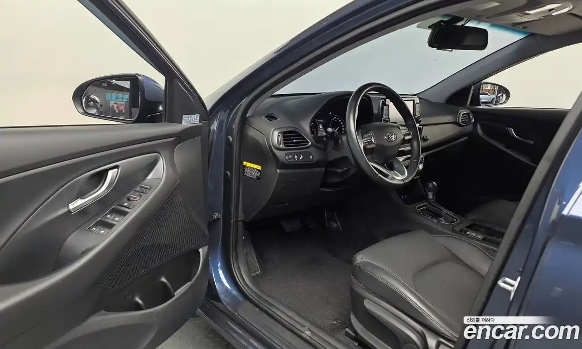 Hyundai i30 2018 1.4 автомат (гидро), фото 13