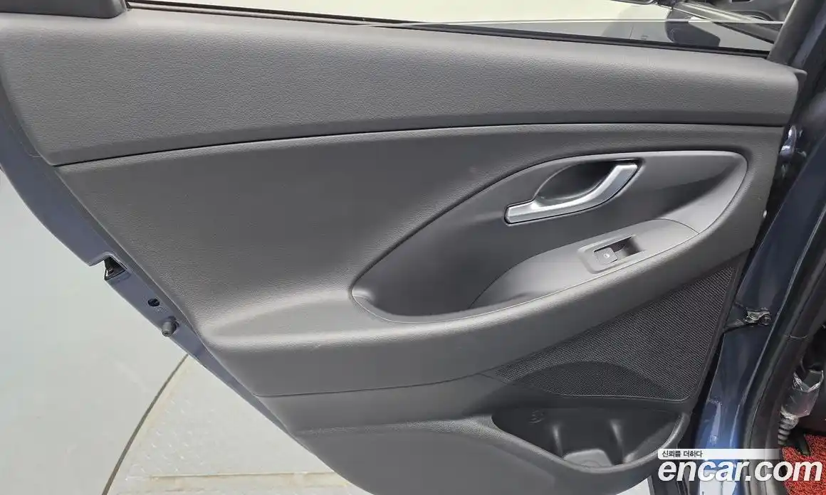 Hyundai i30 2018 1.4 автомат (гидро), фото 15