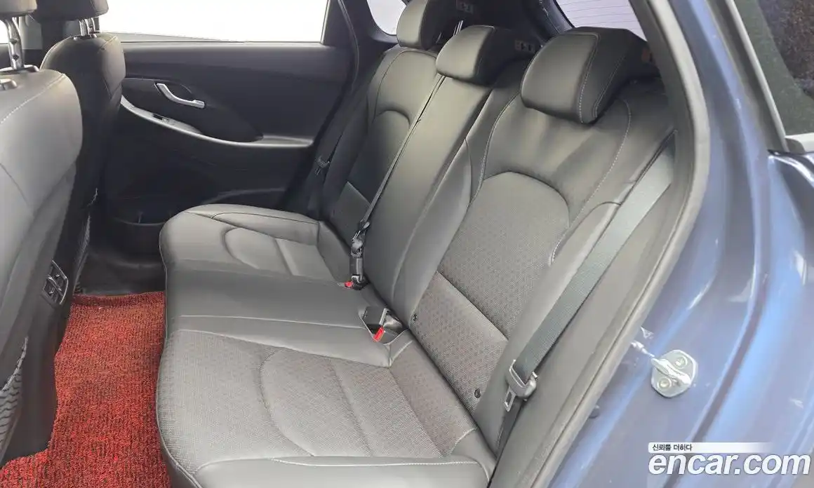 Hyundai i30 2018 1.4 автомат (гидро), фото 16