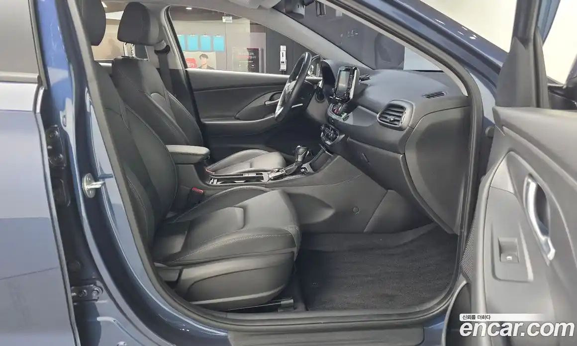 Hyundai i30 2018 1.4 автомат (гидро), фото 17