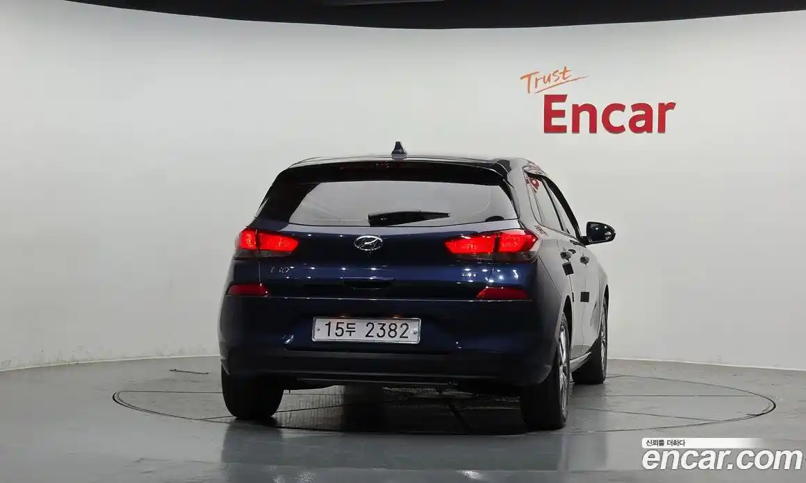 Hyundai i30 2018 1.4 автомат (гидро), фото 4