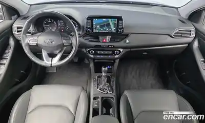 Hyundai i30 2018 1.4 автомат (гидро), миниатюра 10