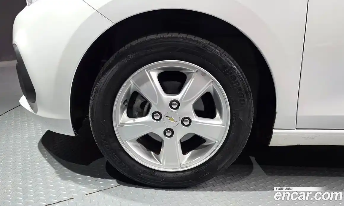 Chevrolet Spark 2016 1.0 гидро, фото 5