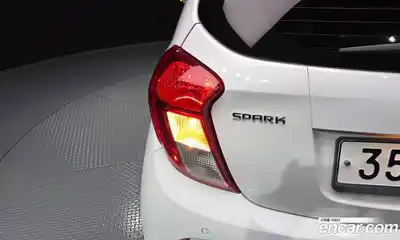 Chevrolet Spark 2016 1.0 гидро, миниатюра 9