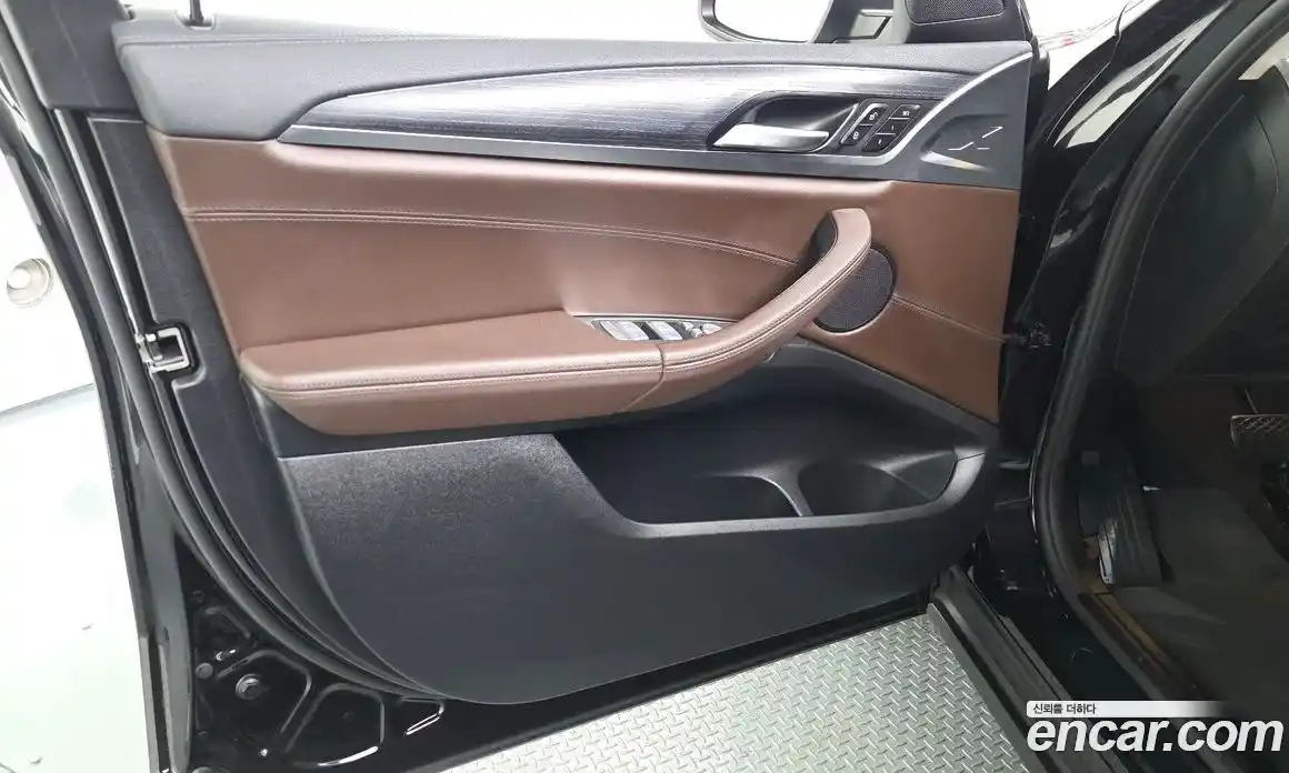 BMW X4 2024 2.0 гидро, фото 14