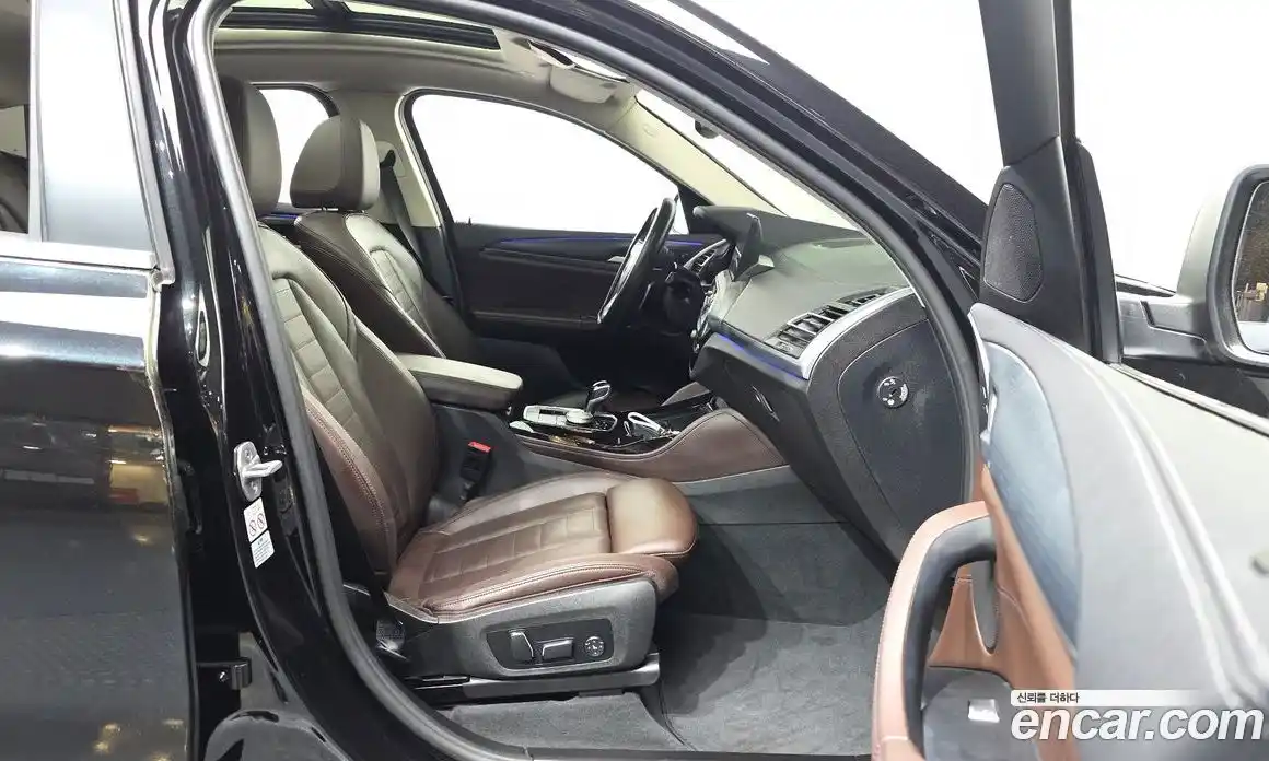 BMW X4 2024 2.0 гидро, фото 17