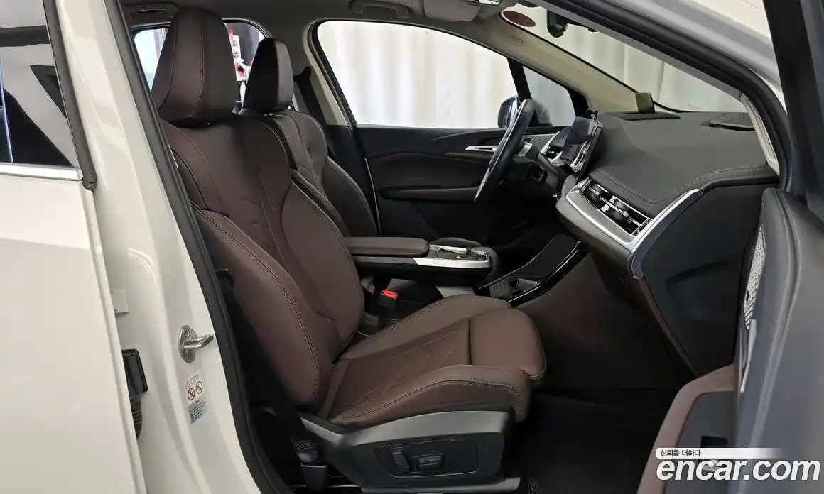 BMW 2-Series 2024 2.0 гидро, фото 16