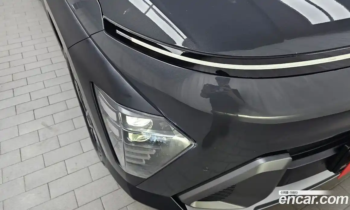 Hyundai Kona 2023 1.6 автомат (гидро), фото 8