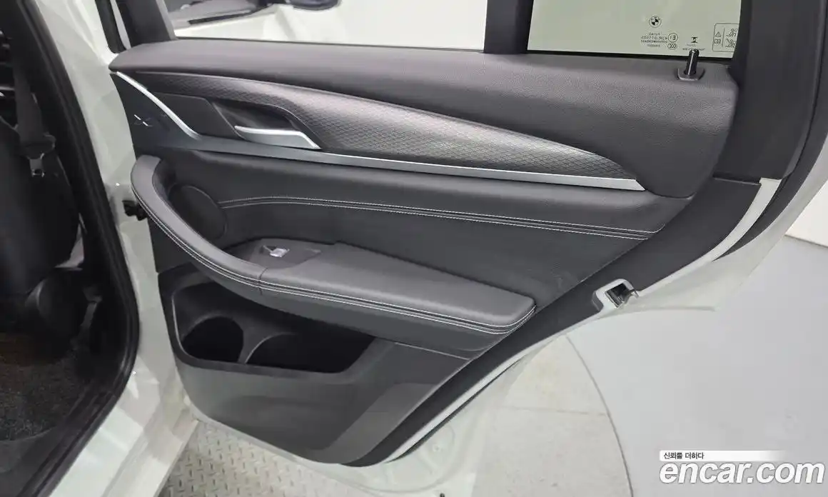 BMW X4 2023 2.0 гидро, фото 15