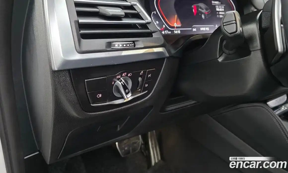 BMW X4 2023 2.0 гидро, фото 27