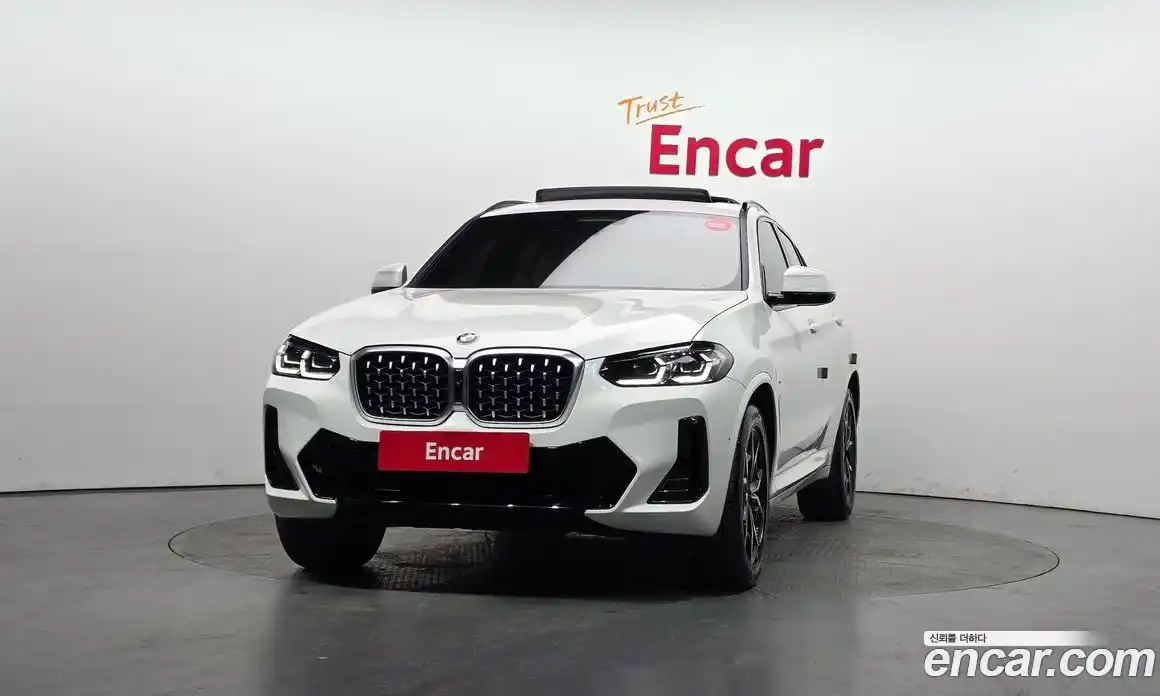 BMW X4 2023 2.0 гидро, фото 3